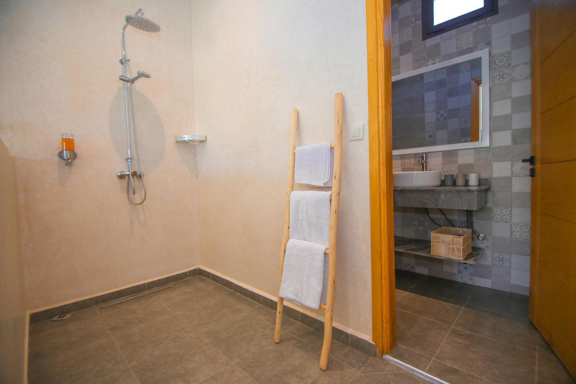Villa La Rose Bleue - Residence Hoteliere Avec Piscine - Εσαουίρα Εξωτερικό φωτογραφία
